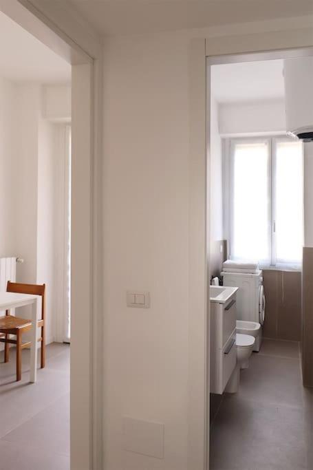 Bilocale Metro 4 Blu Frattini - Airport Linate Appartement Milaan