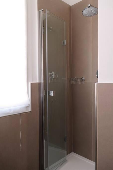 Appartement Bilocale Metro 4 Blu Frattini - Airport Linate